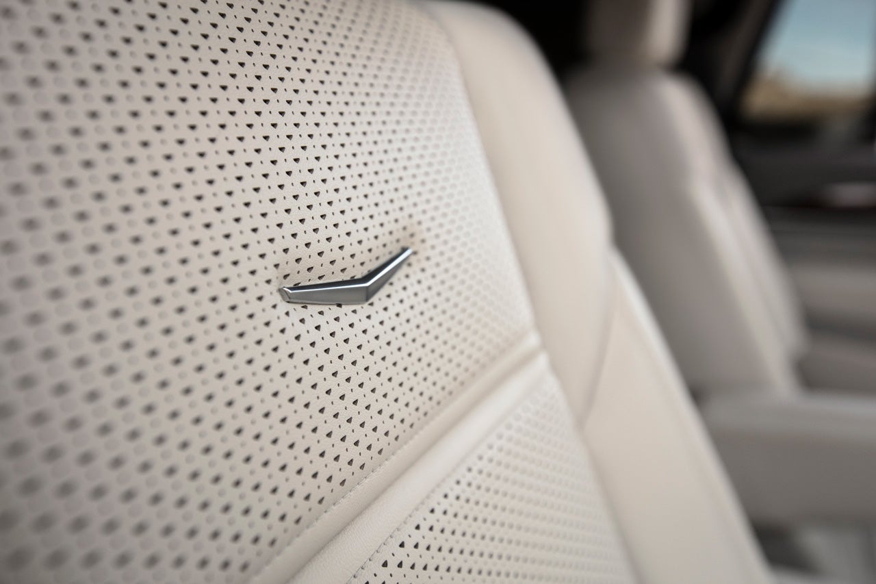 Serra Cadillac in Washington MI